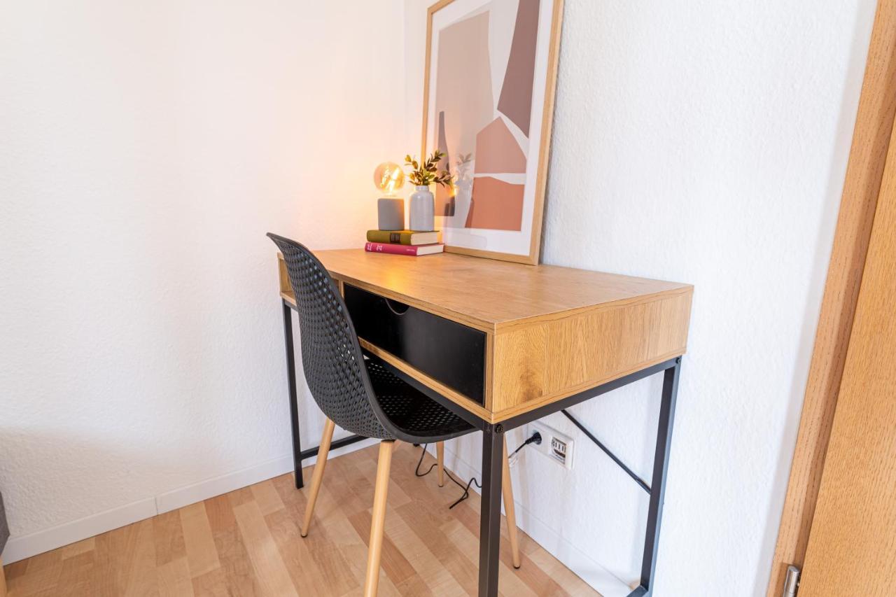 קוטבוס Vollausgtesttattes Modernes Studio,Nahe Btu,Netflix,Kostenloser Tiefgaragenstellplatz מראה חיצוני תמונה